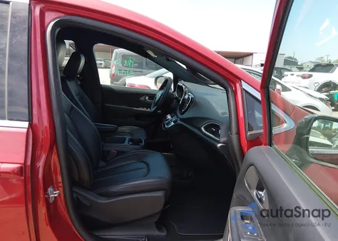 2025 Chrysler Pacifica Select из США, поврежденный, VIN 2C4RC1BG7SR530991